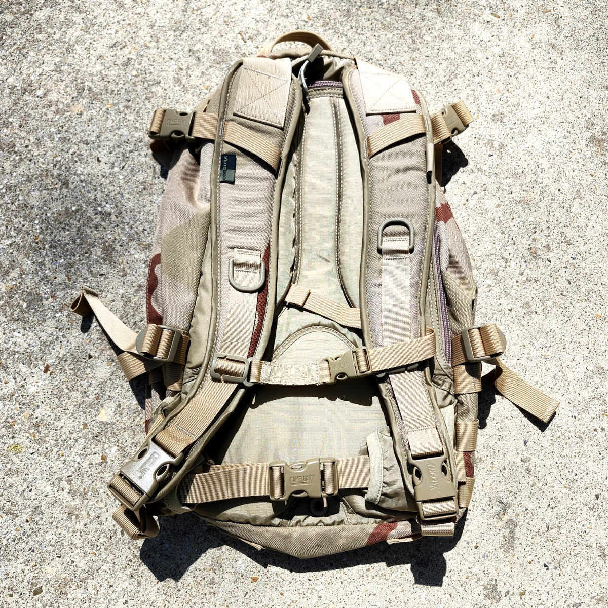 OLDGEN Camelbak H.A.W.G. DCU Desert MOLLE Backpack Hydration 