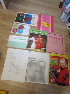 VINTAGE TOYOTA STRICKMASCHINE MUSTER BÜCHER/ERGÄNZUNGEN/HANDBUCH/BROSCHÜREN