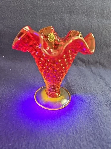 VTG Fenton Hobnail Amberina Trumpet Vase UV Ruffled Cadmium Glass 3.75” Tall