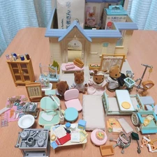 Sylvanian Families Hospital Set with 4 Figures Doctor Dentist Pharmacy Toys