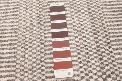 Traditional Hand loomed Carpet 5'2" x 7'8" Area Rug - Picture 8 of 9