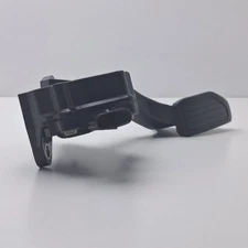 2007-2012 Lexus ES350 Accelerator Pedal Assembly  OEM 78110-33020  Pre-Owned