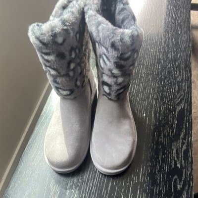 Koolaburra by UGG Gray Faux Fur Animal Print Mid-Calf Suede Snow Boots Women's 9