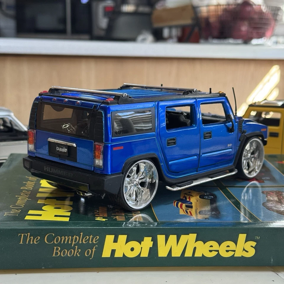 JADA Toys масштаб 1/24 - DUB City 2003 синий Hummer H2 литой с спиннерами - Изображение 4 из 4
