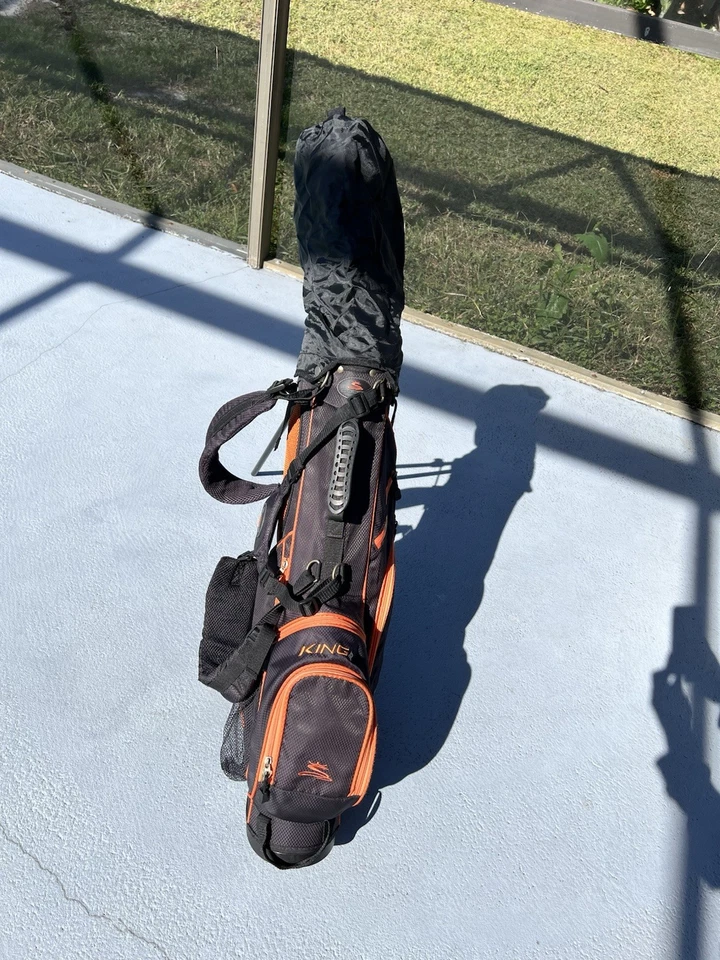 Cobra King Jr Club Set Youth Driver, Fairway, Hybrid, 7, 9, SW, Putter Bag READ - Image 3 of 4