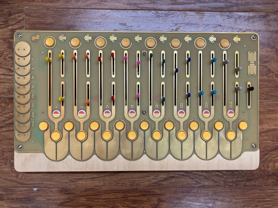 Landscape Noon (gelb) - neuwertig/offener Karton