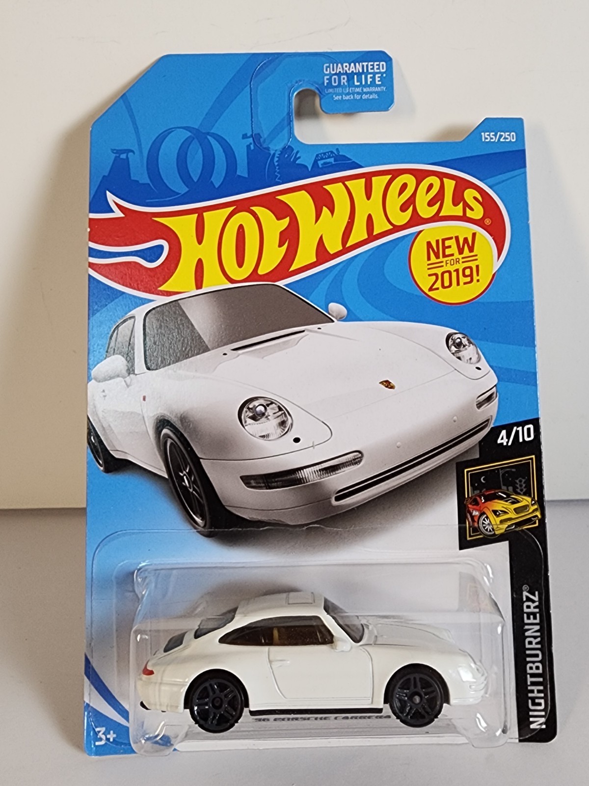 Hot Wheels / 2019 Nightburnerz / '96 Porsche Carrera / White / A37