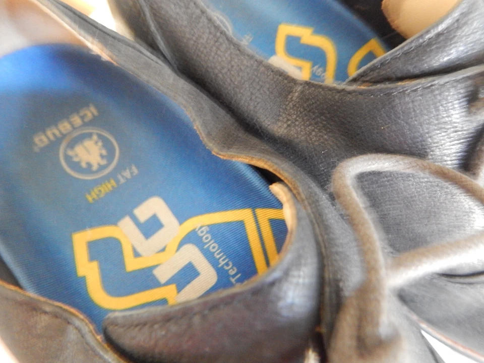 SEBAGO JANE WOMANS BLACK LEATHER LACE UP SHOES, SIZE 11 M - Image 2 of 4