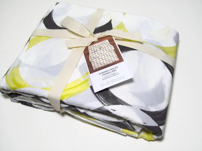 Funda nórdica West Elm varios colores gris negro amarillo círculos redondos giratorios King Foto 4 de 4