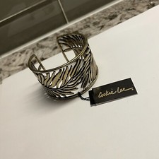 Cookie Lee NWT Leave Design Metal Bangle Bracelet MSRP 32 Nice Gift