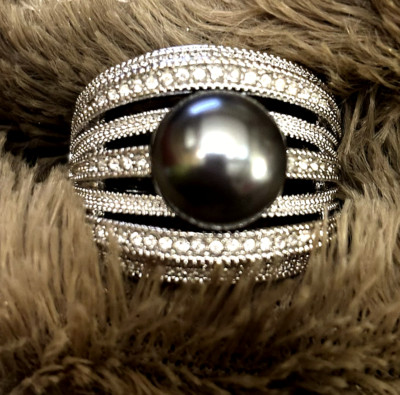Wide Band Nataliya Collister NV for Avon Fiorella Lg Black Pearl CZ Accent Ring