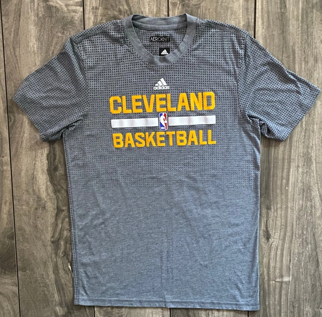 Cleveland Cavaliers Essential Club Men's Nike NBA T-Shirt