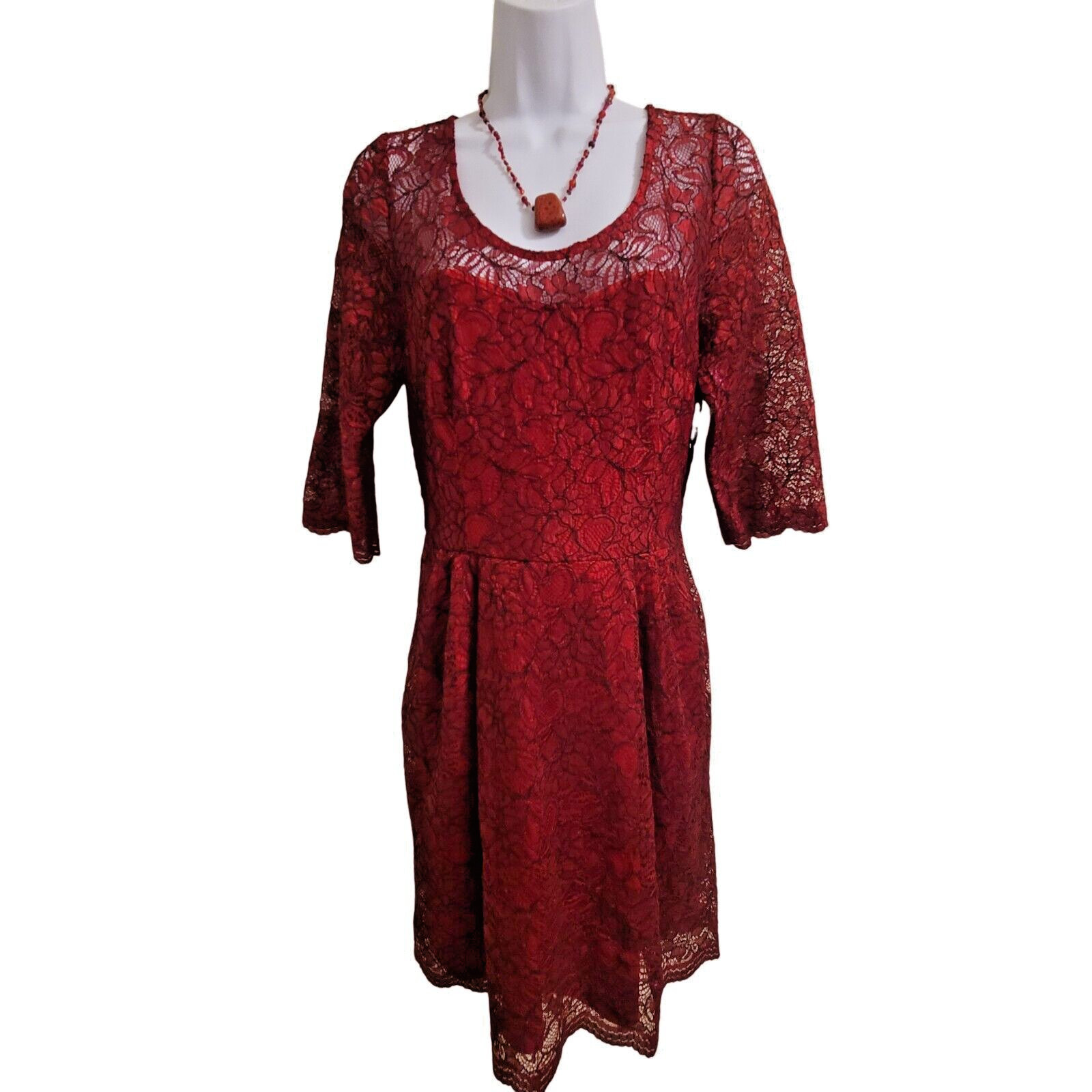 Betsey Johnson Red Lace Cocktail Party Dress Size 14 Sweetheart Scalloped