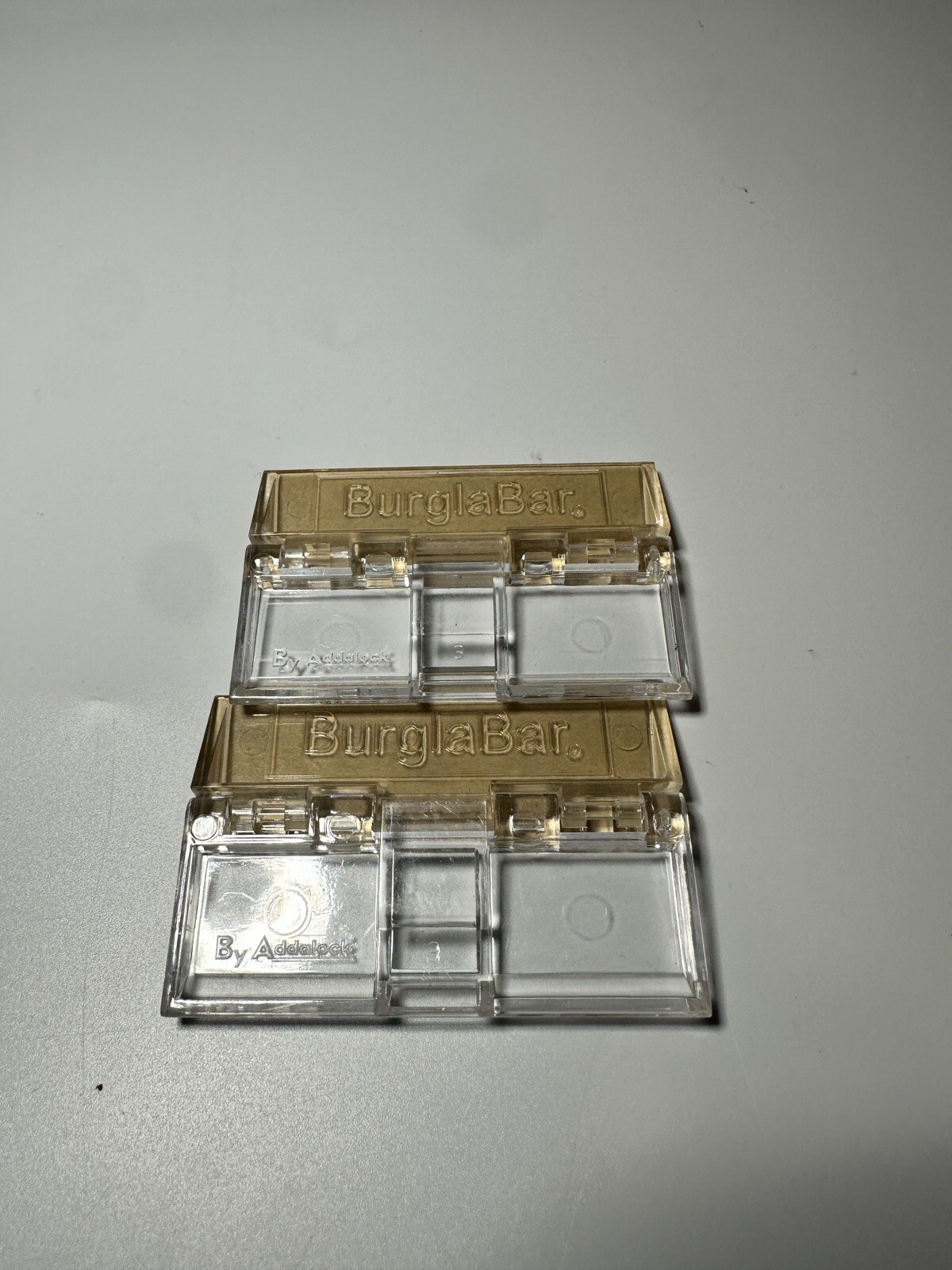 Foto 1 di 2