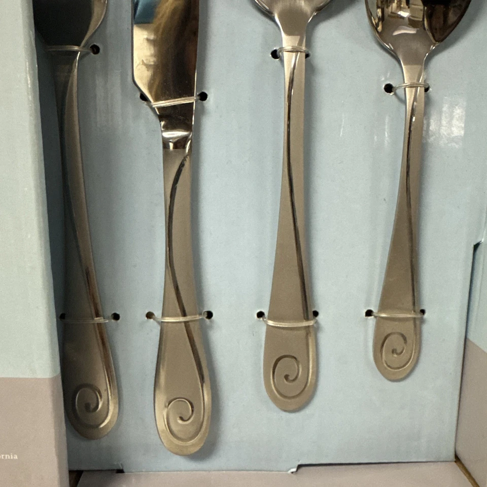 Gibson Home SMOOTH SWIRL Stainless Steel Flatware Silverware Set 20 Piece - Image 3 of 4