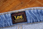 Lee Jeans Women Size 16 Medium Mid Rise Frayed Hem Shorts — photo 4