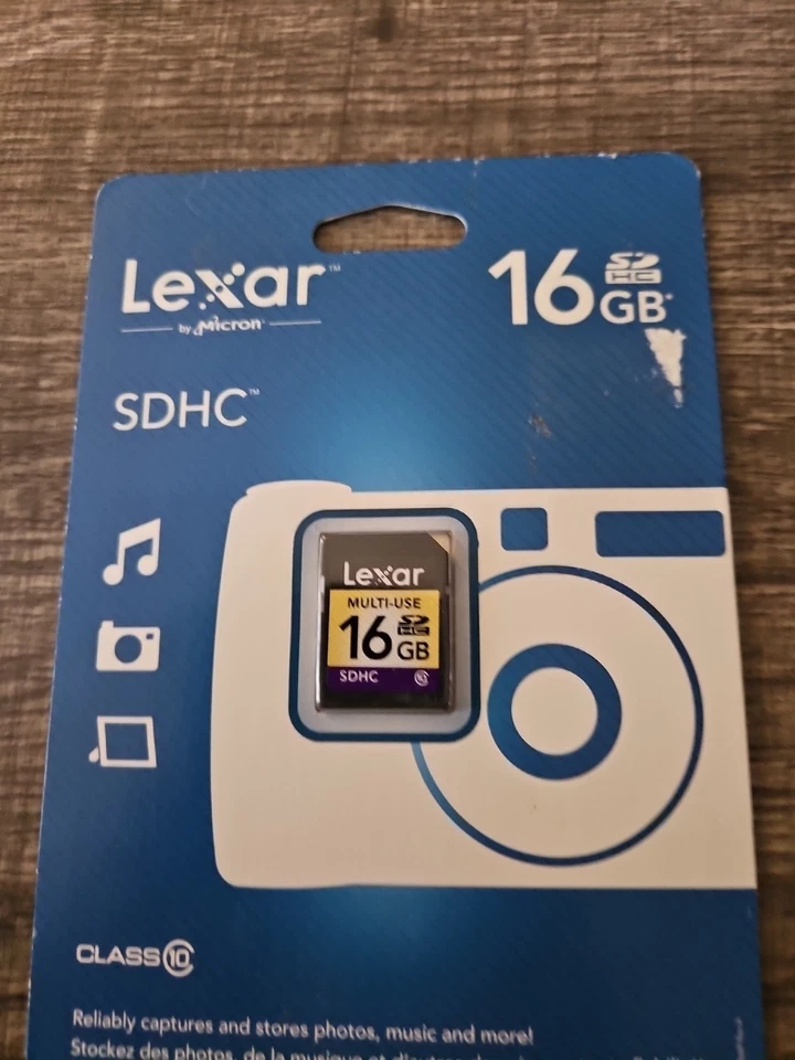 Lexar 16GB Multi-Use SDHC Memory Card - Image 2 of 4