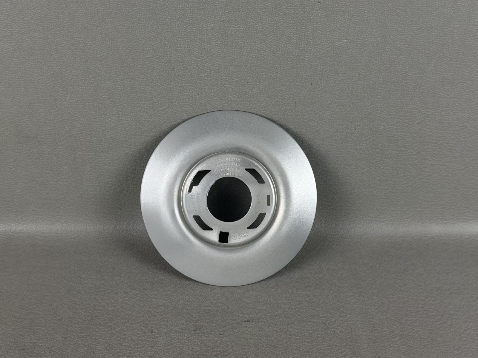 Mint! 2010+ Bentley Mulsanne Center Hub Caps (3Y0601171S)