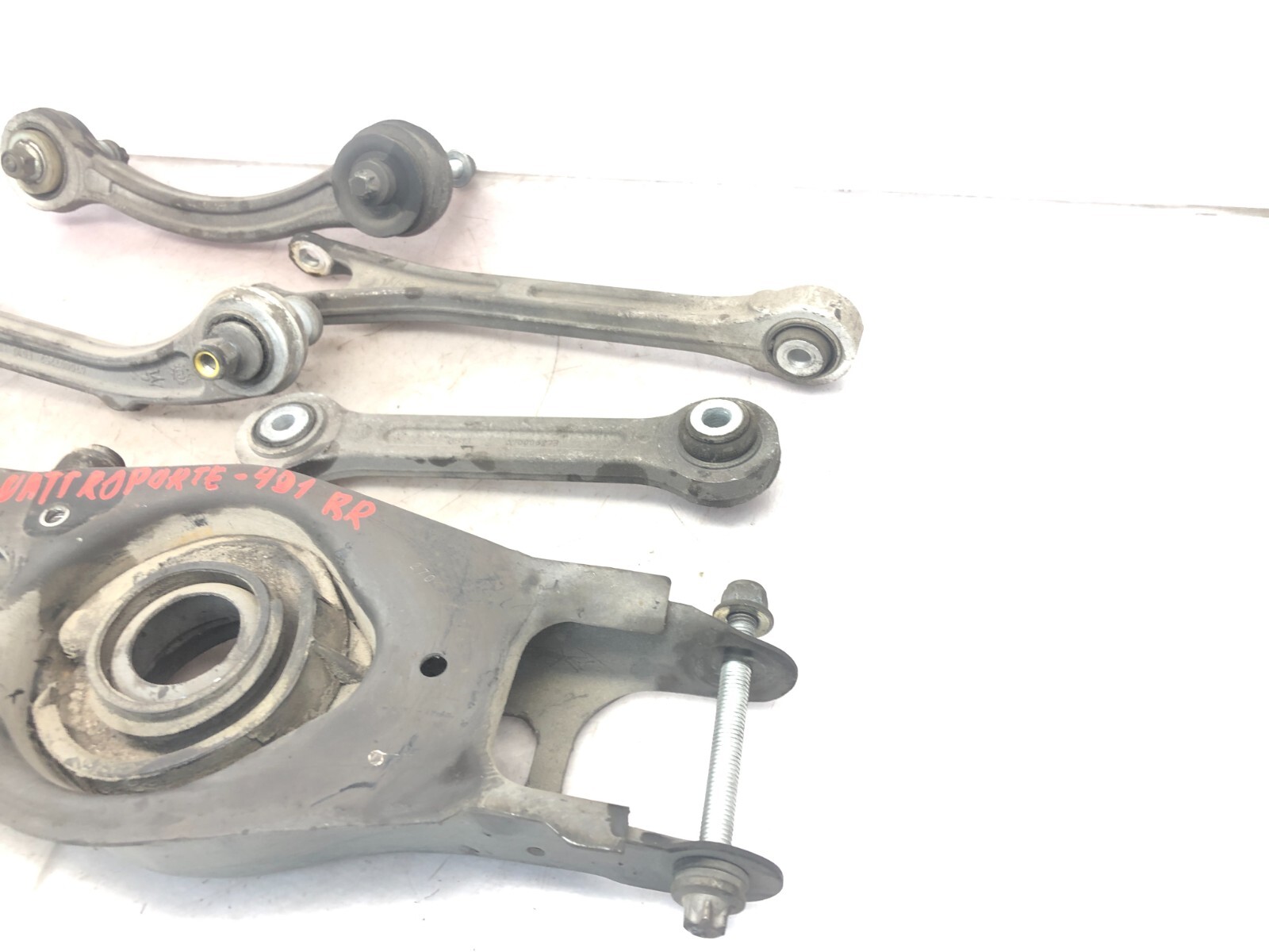 2014-2020 MASERATI QUATTROPORTE AWD RIGHT PASS REAR CONTROL ARM SET OEM