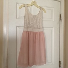 Dress Juniors Sz XS Ivory/Pink Sleeveless Lace Lining Round Neck Fit& Flare