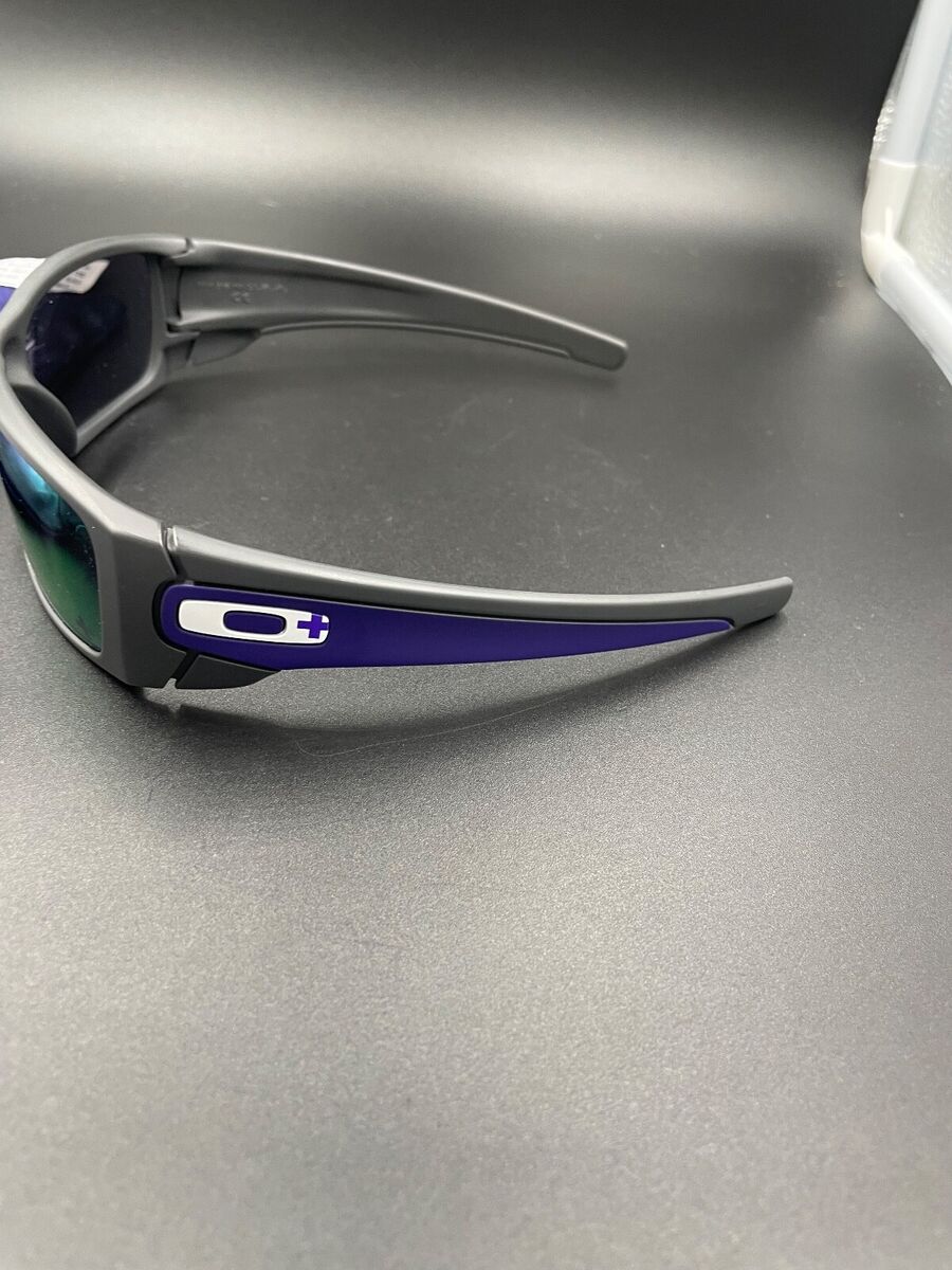 Oakley Infinite Hero Fuel Cell Carbon w/ Violet Iridium Oakley Infinite Hero Fuel Cell Carbon w/ Violet Iridium