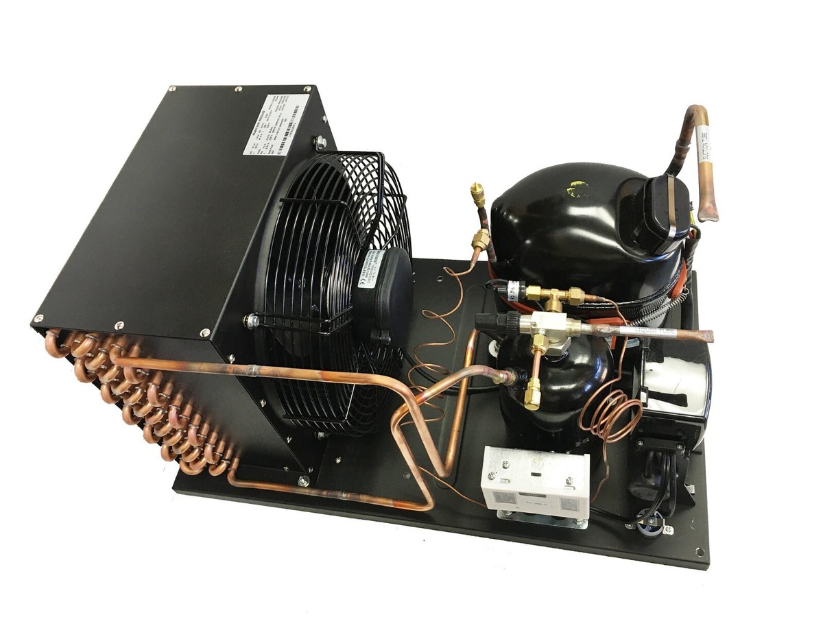 Outdoor NJ9226GK Condensing Unit 1+ HP, Med/High Temp, R404A, 220V