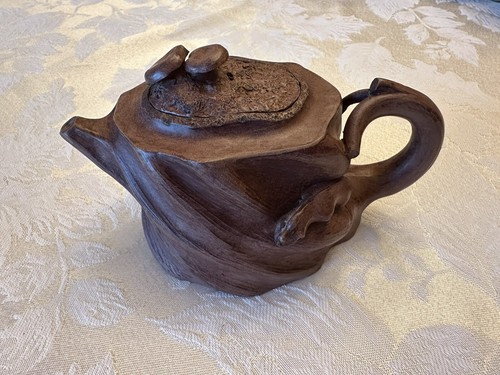 Théière en argile Chine Yixing fait main Shou Tao pot sable violet avec champignon signé - Photo 1/23