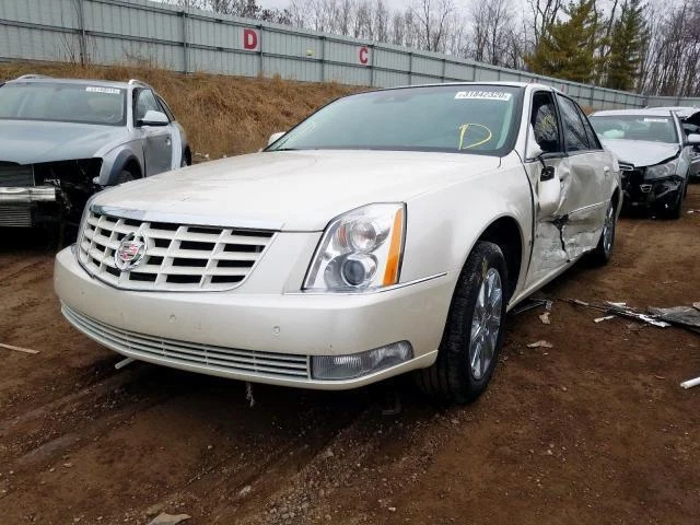 Used Air Cleaner Assembly fits: 2010 Cadillac Dts  Grade A - Image 2 of 4