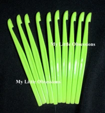 Tupperware Citrus peelers orange Grapefruit Gadget Set of 10 Green ~NEW