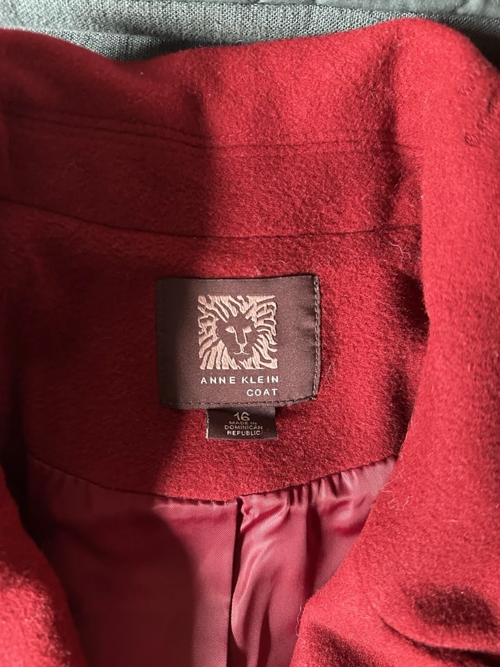 Women’s Plus Size 16 Anne Klein Mid-Length Red Wool And Cashmere Coat - Image 2 of 4