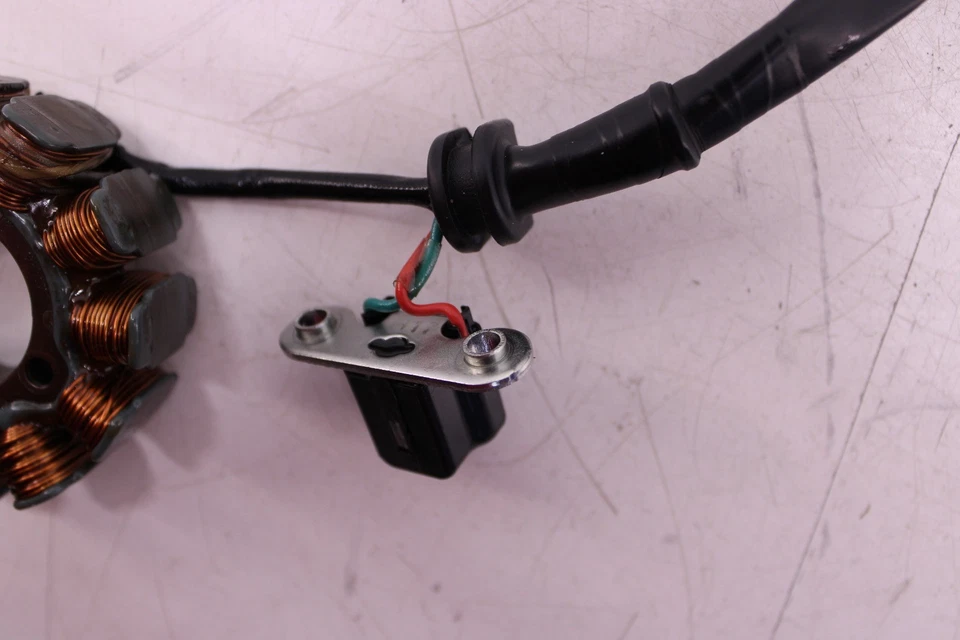 22-24 SUZUKI RMZ450 OEM ESTATOR MAGNETO GENERADOR ALTERNADOR PROBADO BUENO Foto 3 de 4