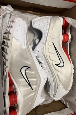 Nike Shox R4 5.5 Youth size 7 women s White/White/Phantom Athletic Shoe 
