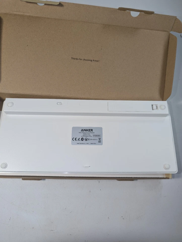 Anker A7726 White Ultra Slim Wireless Bluetooth Keyboard Apple Android PC  - Image 3 of 3