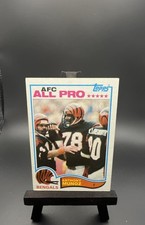 1982 Topps Baseball Cards 7