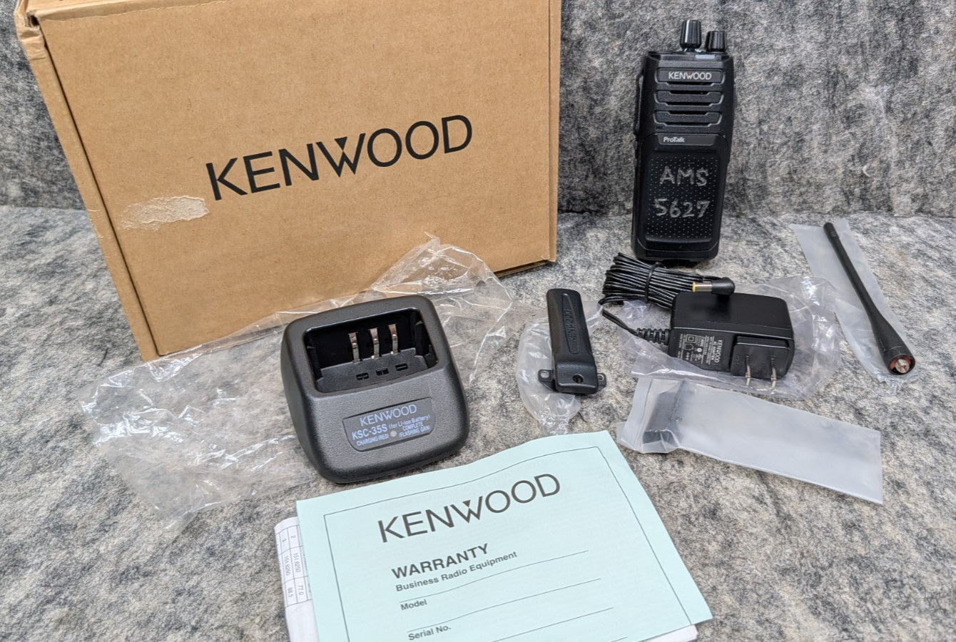 Kenwood ProTalk NX-P1302 AU K 64-Channel Portable 2-Way Radi