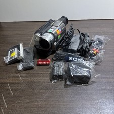 Sony CCD-TRV93 Handycam Hi8 8mm NIGHTSHOT Camcorder Video Transfer w/ Extras