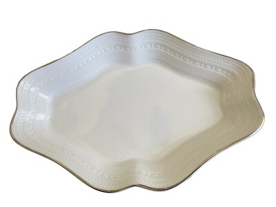 NWT Wedgwood Intaglio Platinum Pickle Dish 8-1/2 x6  NEW Gravy Plate Side