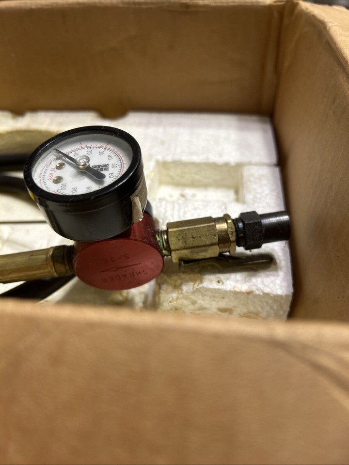 SNAP-ON TOOLS FUEL INJECTION PRESSURE GAUGE SET 0-100psi MT337 | eBay