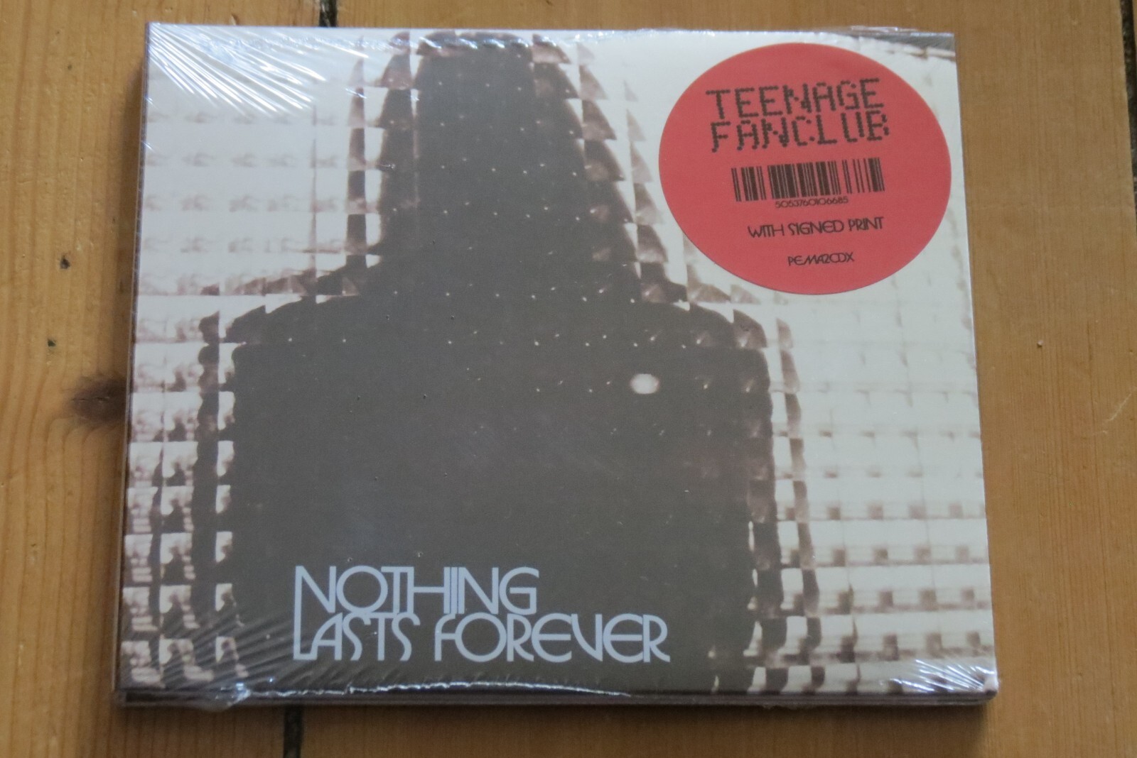 SIGNED/NEW/SEALED 2023 CD TEENAGE FANCLUB Nothing Lasts Forever