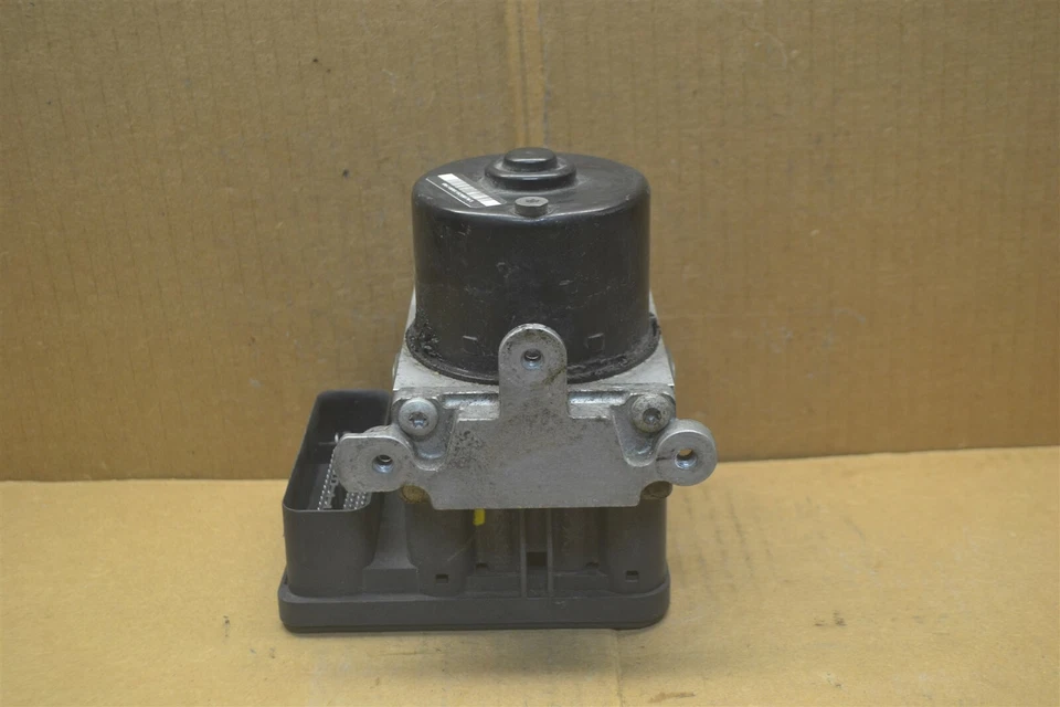 Honda Odyssey 2006 ABS control de bomba OEM 57110SHJ9620M1 módulo 608-19A2 Foto 4 de 4