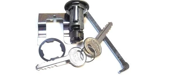 66 67 68 69 70 Ford Fairlane 71/73 Torino 73/76 T-Bird Juego de bloqueo de maletero/llaves Foto 2 de 3