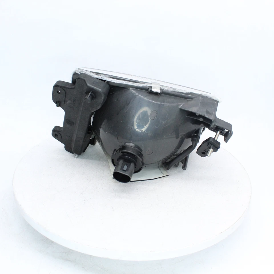 Conjunto de lâmpada de cabeça esquerda TYC número da peça - 114-58555L para 1998 Nissan Frontier - Imagem 4 de 4