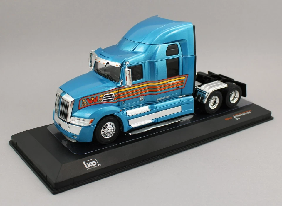 1:43 IXO Models *BLUE* 2016 Western Star 5700XE  Semi Truck Diecast *NIB* - Image 4 of 4