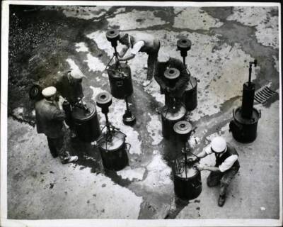 The foggy days are approaching Westminster City Council 's de- 1932 Old Photo