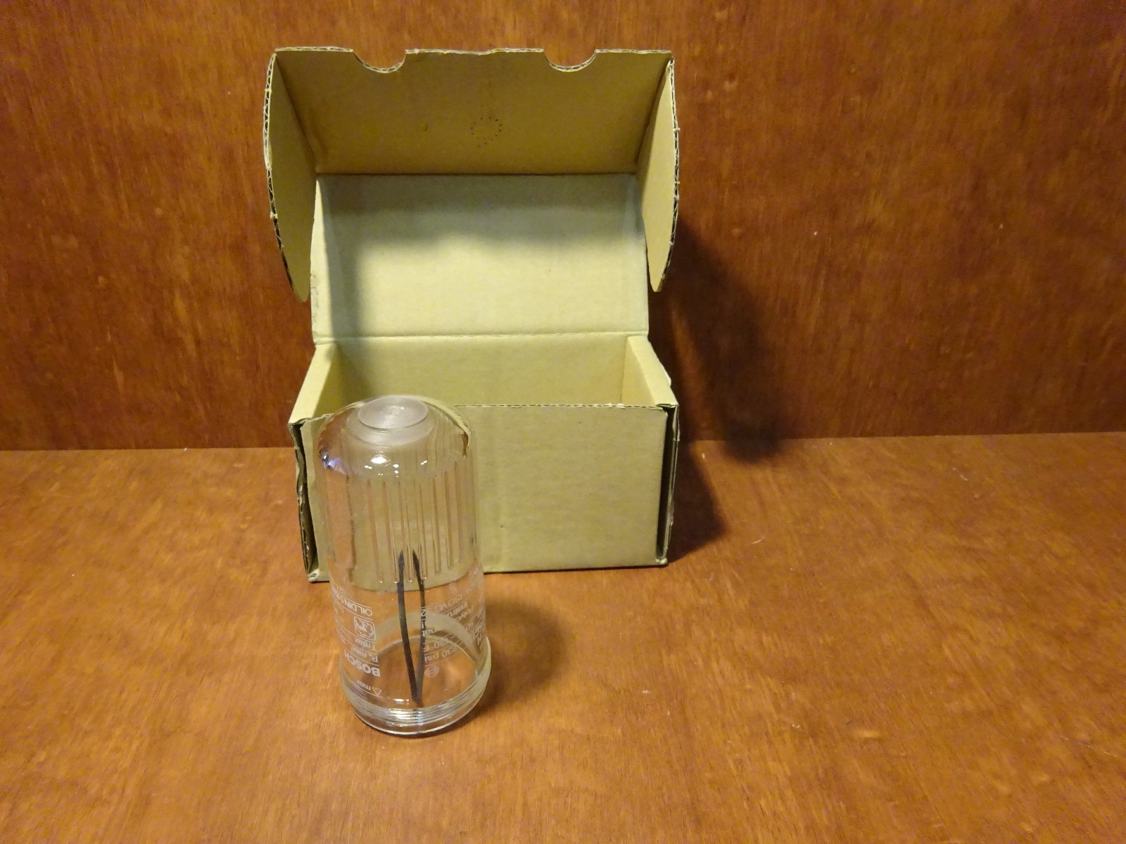 Bosch oil reservoir 1 827 009 336
