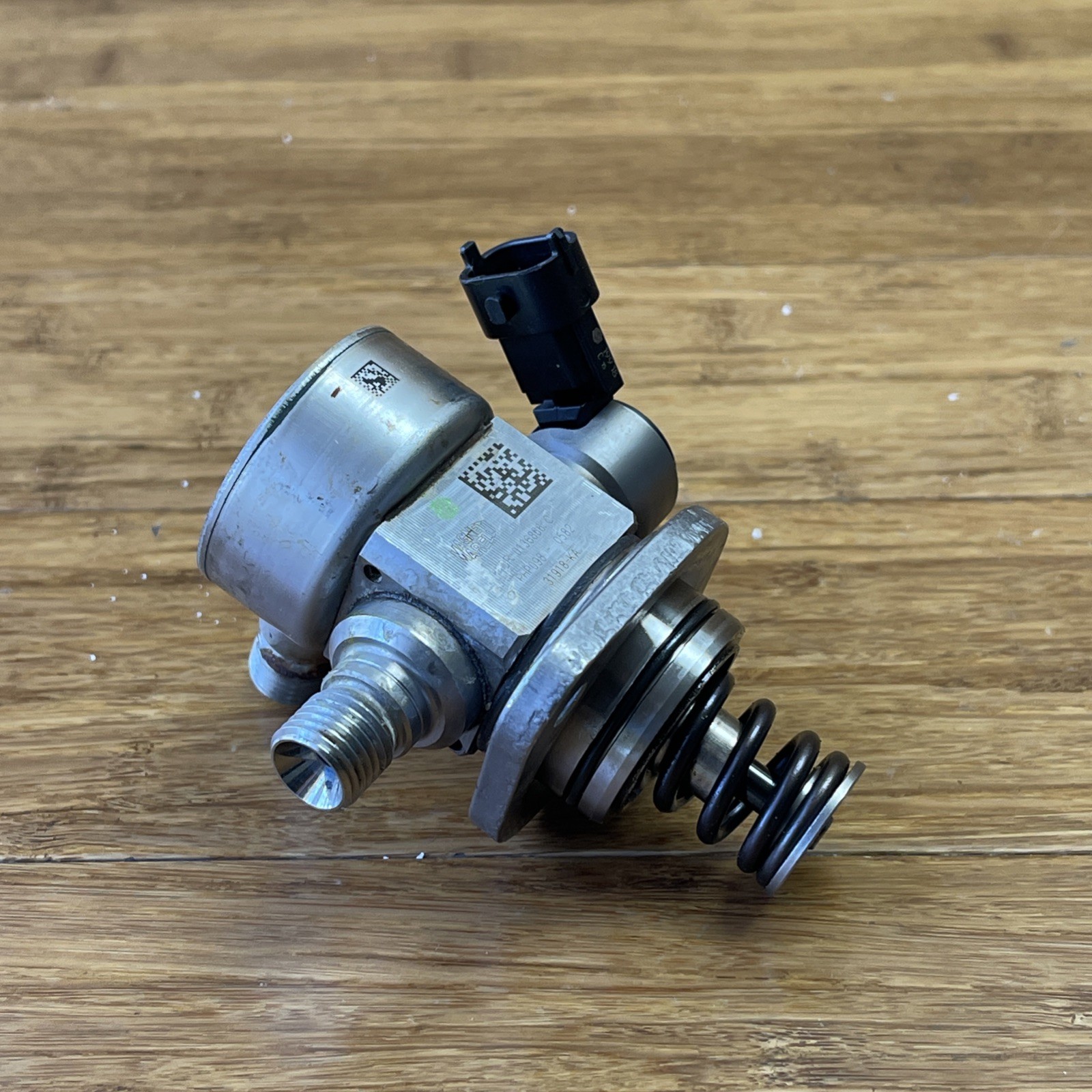 2018-2024 Ferrari Portofino F164 High Pressure Fuel Pump 10K Miles 330624 OEM