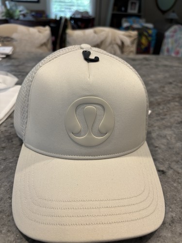 Lululemon White Trucker Hat S/M Mesh Back Adjustable Breathable Logo Cap