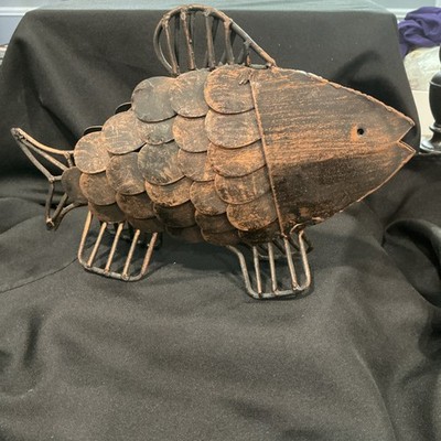 Pier One Metal Fish Sculpture Stand Up