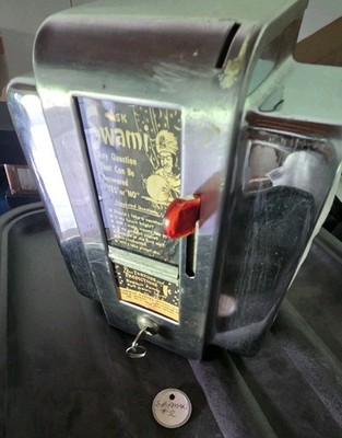1950s SWAMI  FORTUNE TELLER YES/NO NAPKIN DISPENSER MENU HOLDER COIN-OP Fortunes