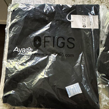 FIGS Men s XL Black Supersoft Long Sleeve Underscrub Top Solid Knit